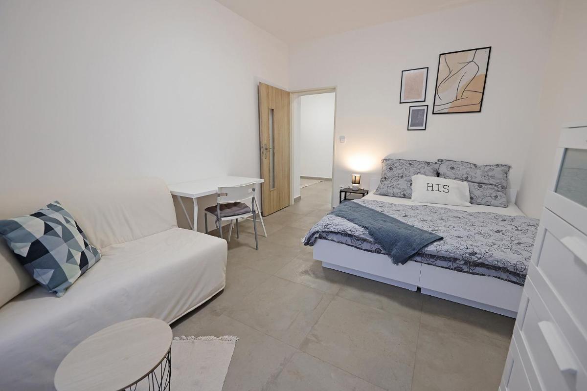 Fara No71 Apart 3 Libice nad Cidlinou Экстерьер фото